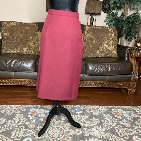 Levi Strauss & Co. Skirt Bend Over Vintage Burgundy  Midi Pleats Size 8 [n] - Picture 4 of 5
